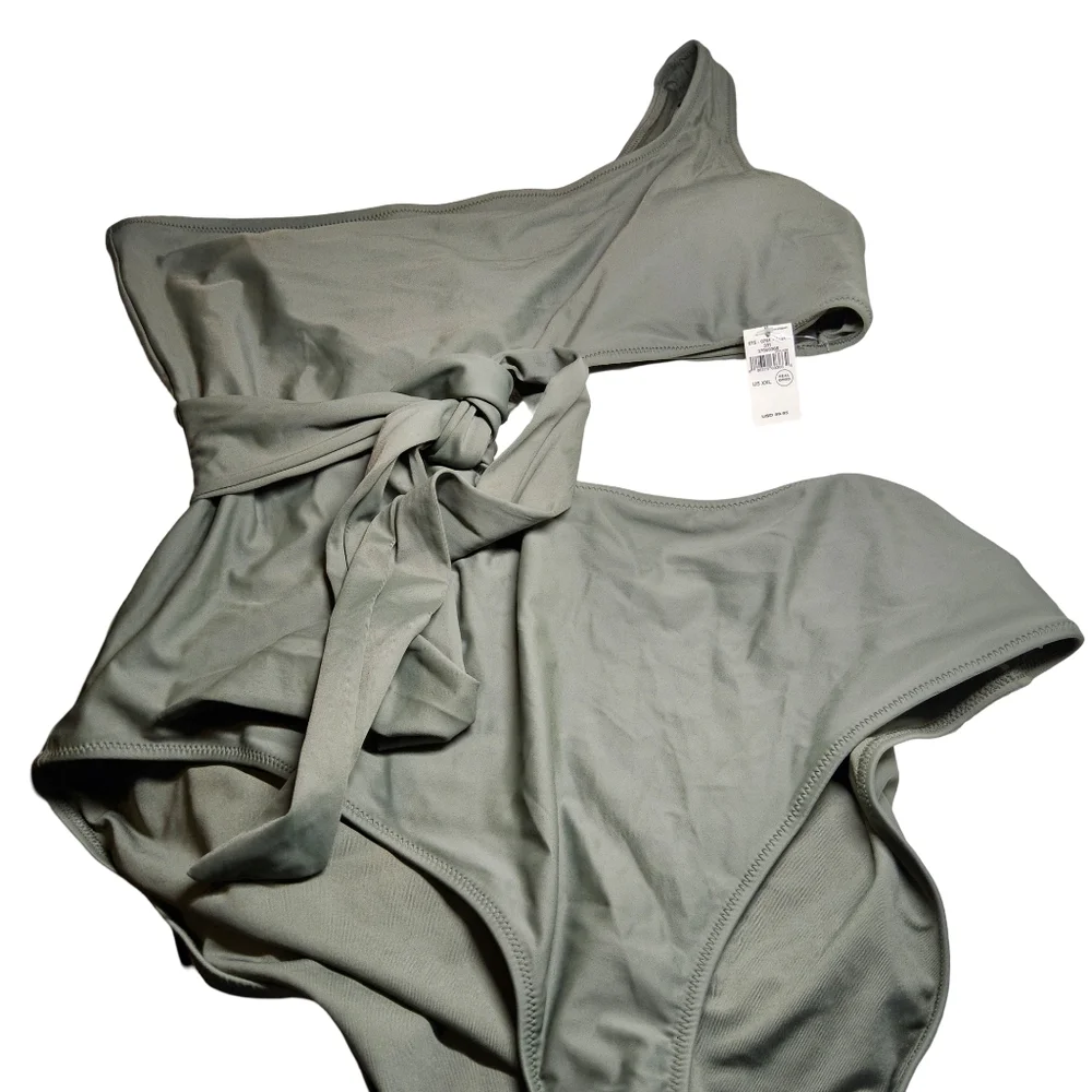 1 Aerie One piece swimsuit size XXL in olive green